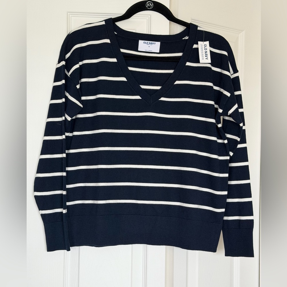 NWT Old Navy Striped V-Neck Sweater - Dark Blue and White.